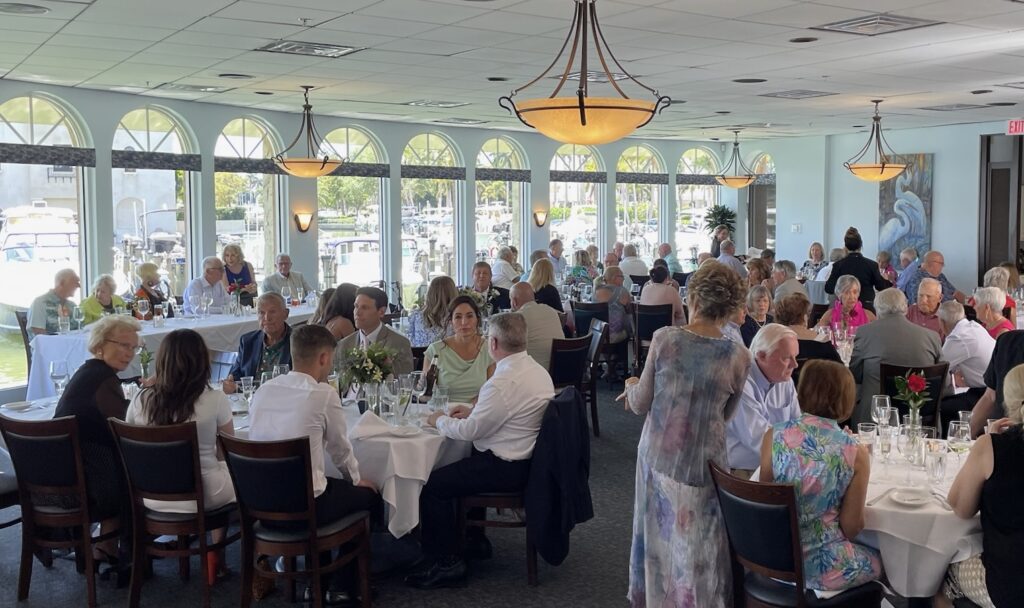 tmichaels-steak-lobster-house-2466